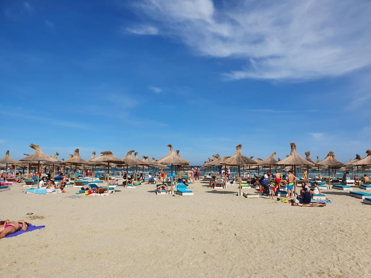 Relax Inn Apartment Нэводари Экстерьер фото