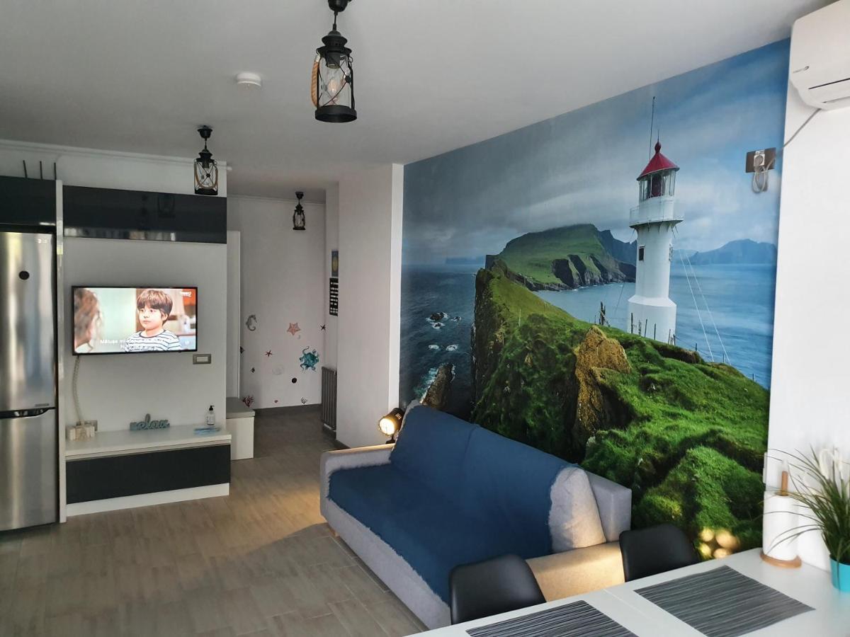 Relax Inn Apartment Нэводари Экстерьер фото