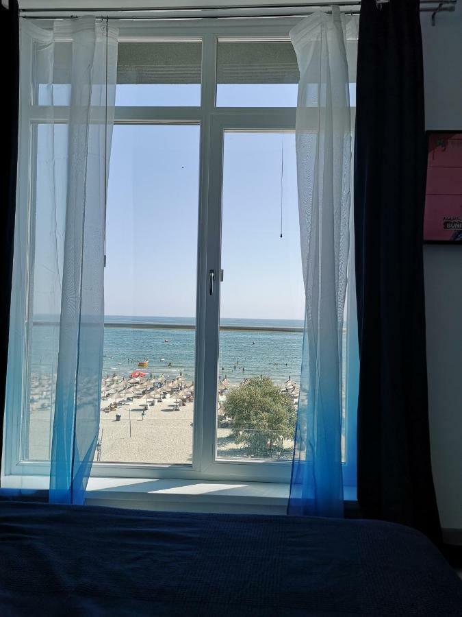 Relax Inn Apartment Нэводари Экстерьер фото